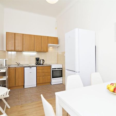 Apartments With 2 Bathrooms- 5 Minutes From Old Town - 102 M2 Praga Exterior foto