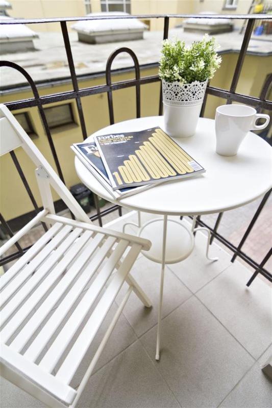 Apartments With 2 Bathrooms- 5 Minutes From Old Town - 102 M2 Praga Exterior foto