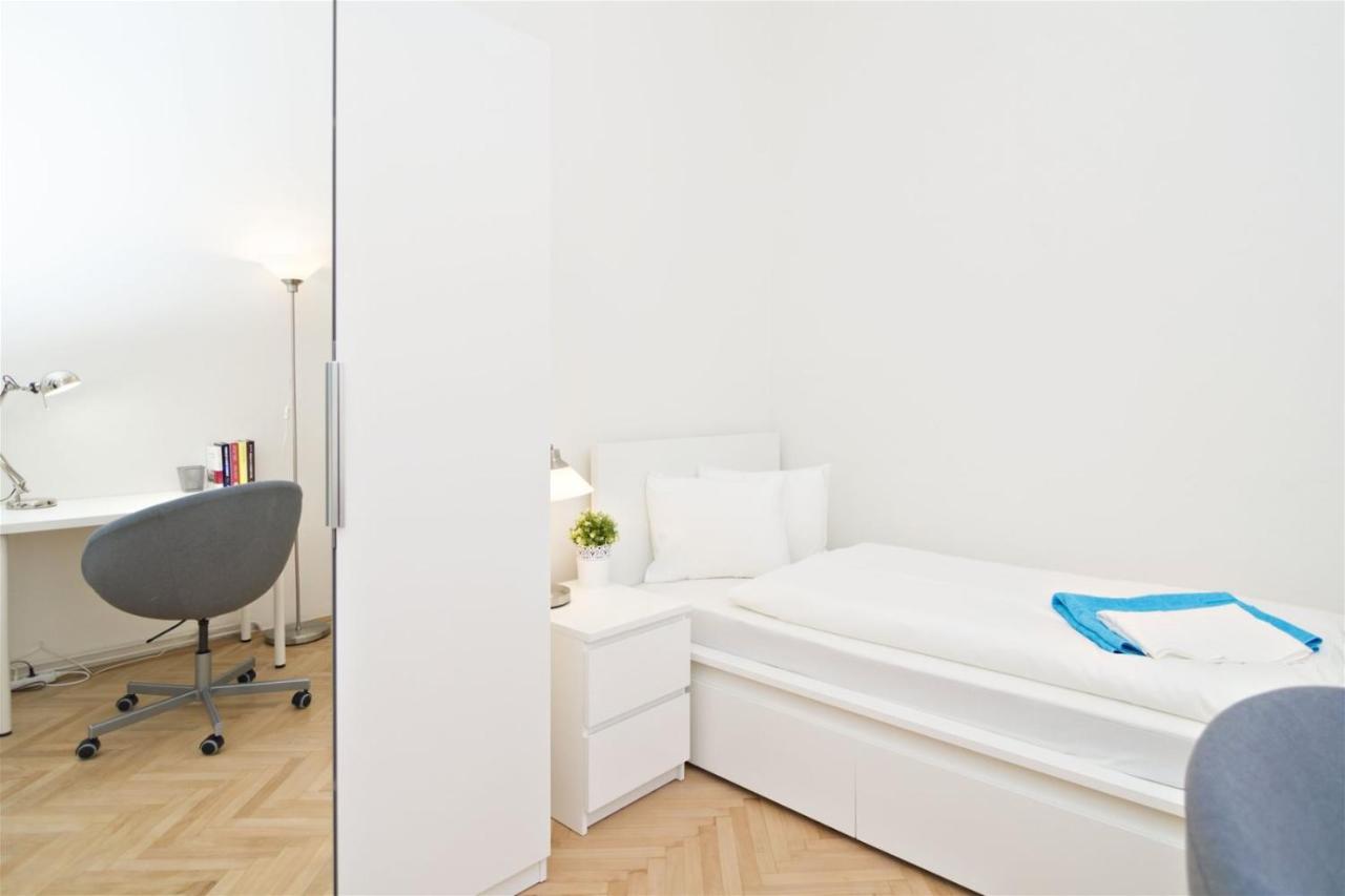 Apartments With 2 Bathrooms- 5 Minutes From Old Town - 102 M2 Praga Exterior foto