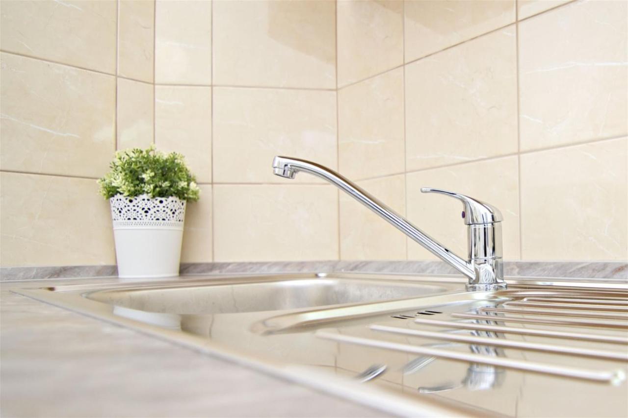 Apartments With 2 Bathrooms- 5 Minutes From Old Town - 102 M2 Praga Exterior foto